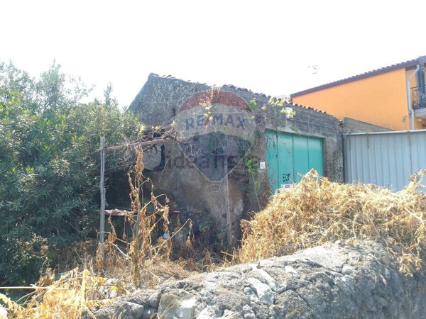 appartamento in vendita a Riposto in zona Carruba