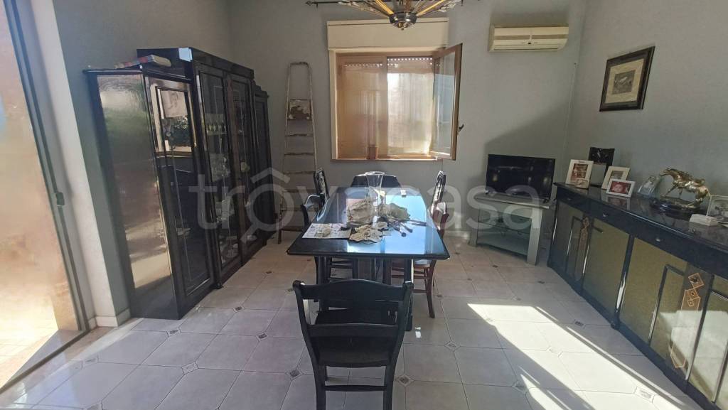 appartamento in vendita a Riposto in zona Torre Archirafi