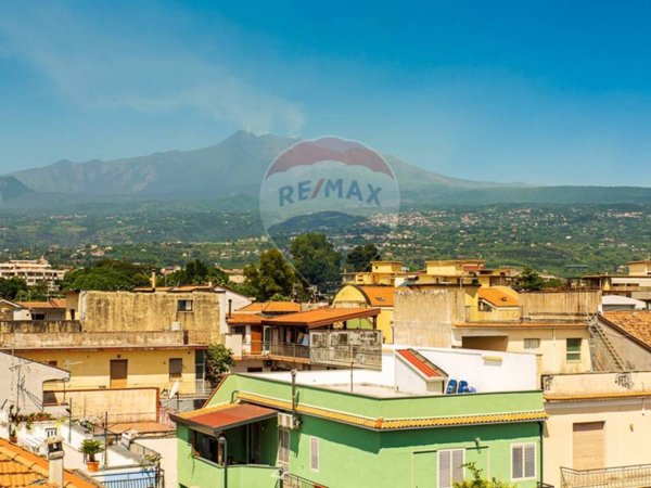 casa indipendente in vendita a Riposto