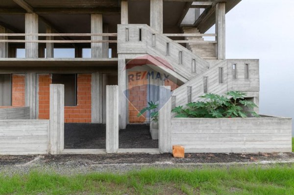 casa indipendente in vendita a Riposto