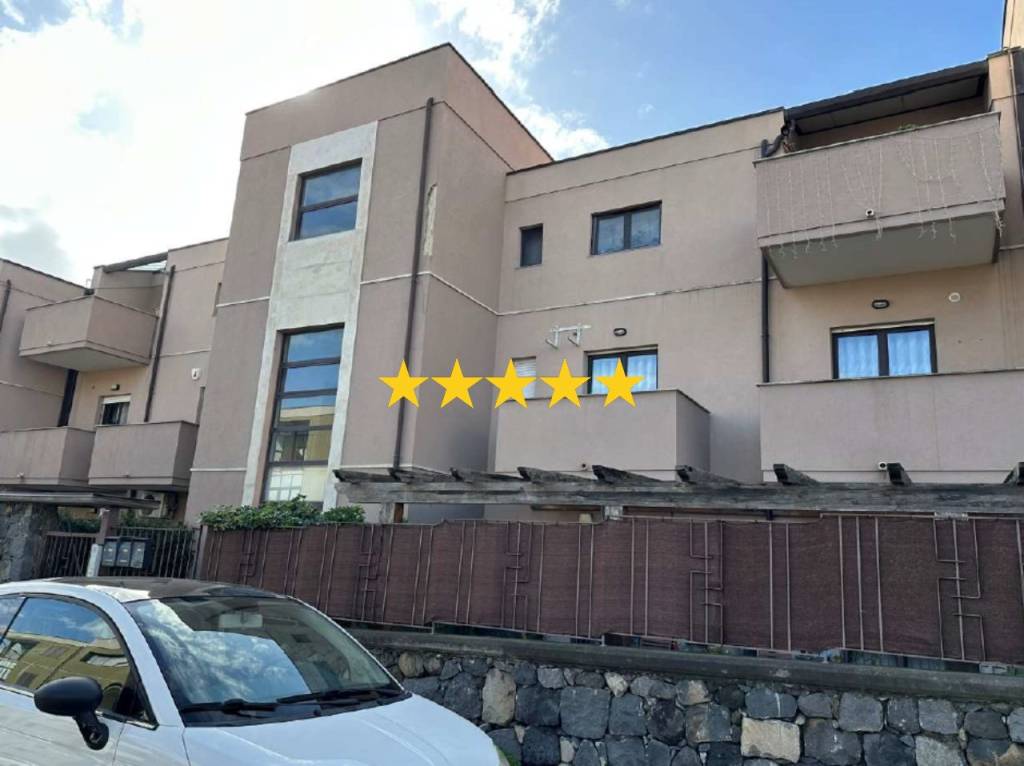 appartamento in vendita a Riposto in zona Carruba