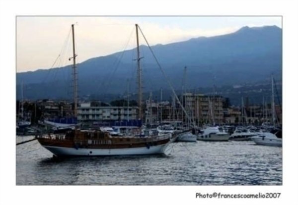 appartamento in vendita a Riposto in zona Torre Archirafi