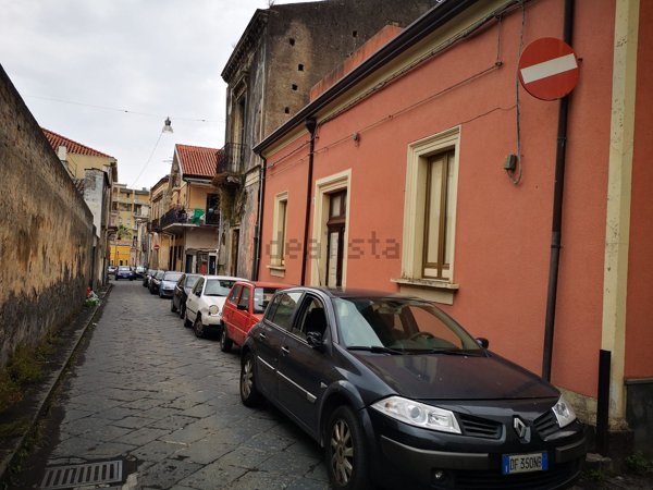 casa indipendente in vendita a Riposto