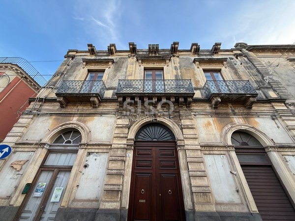 casa indipendente in vendita a Riposto