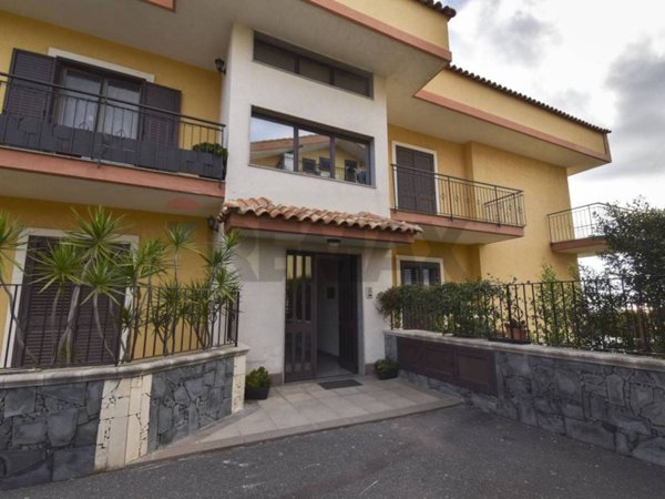 appartamento in vendita a Riposto in zona Torre Archirafi