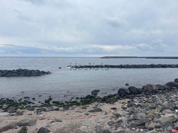 casa indipendente in vendita a Riposto