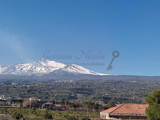 casa indipendente in vendita a Riposto