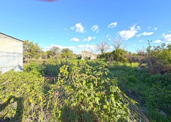 terreno agricolo in vendita a Riposto in zona Archi