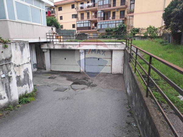 locale di sgombero in vendita a Riposto