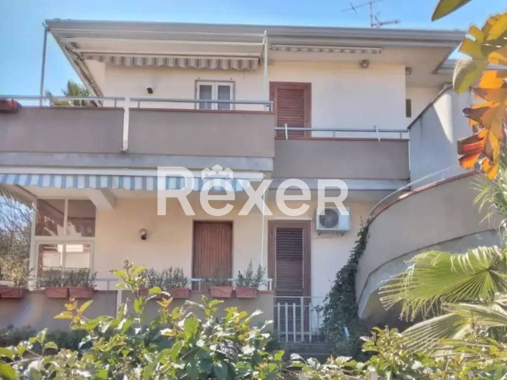 appartamento in vendita a Riposto