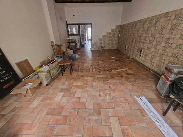 negozio in vendita a Riposto