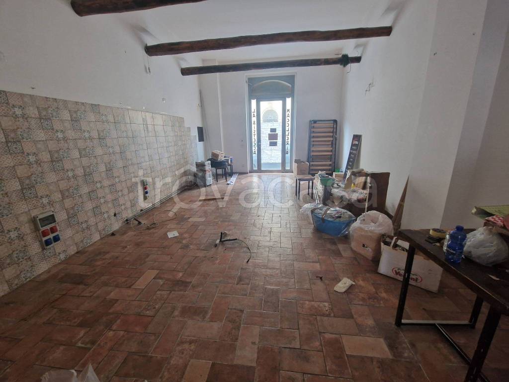 negozio in vendita a Riposto