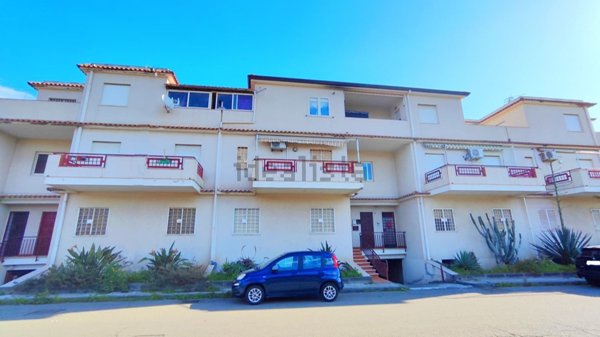 appartamento in vendita a Riposto in zona Torre Archirafi