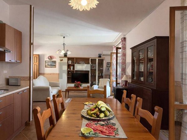 appartamento in vendita a Riposto in zona Archi