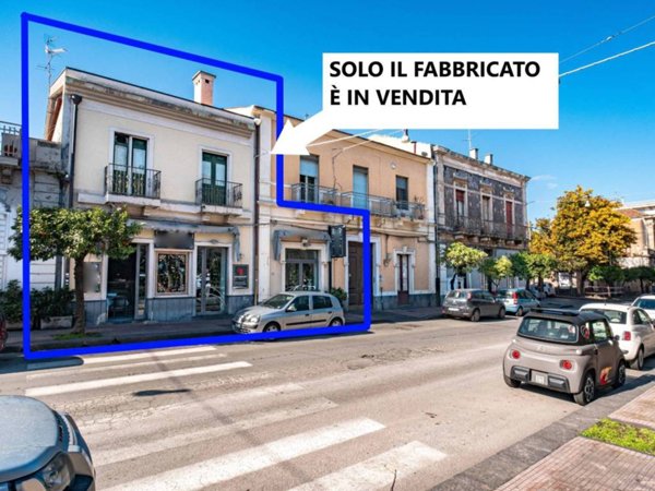 negozio in vendita a Riposto