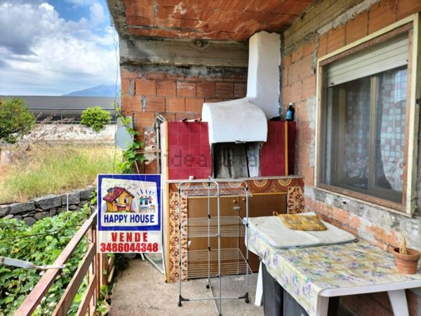 casa indipendente in vendita a Riposto