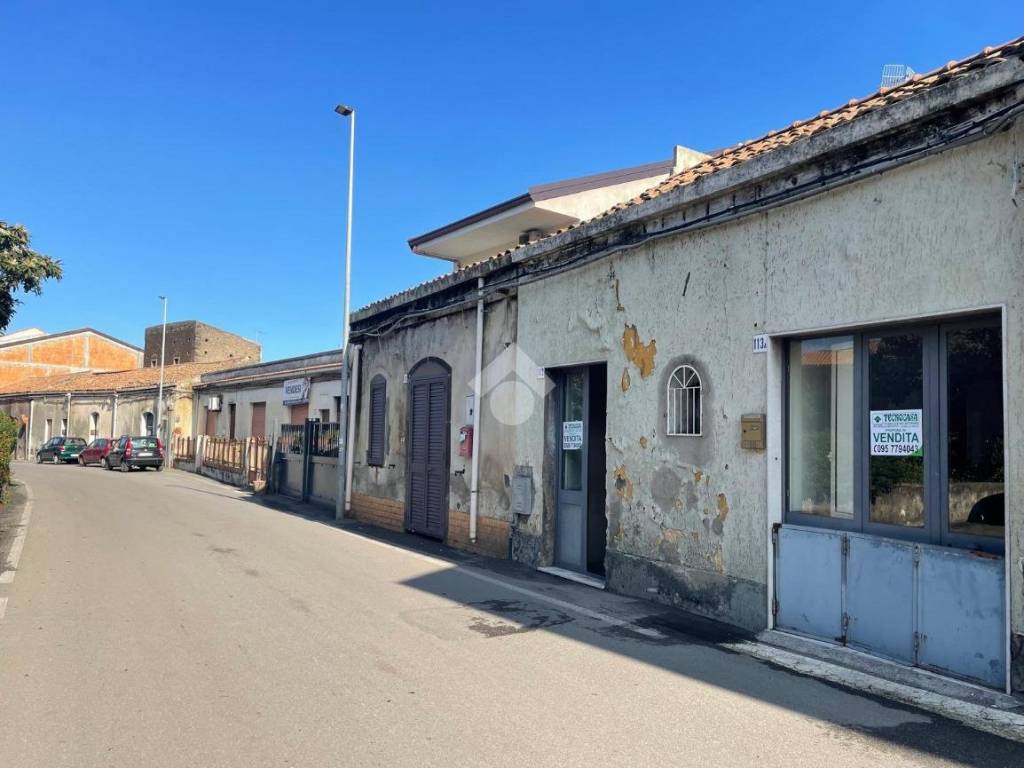 casa indipendente in vendita a Riposto in zona Archi