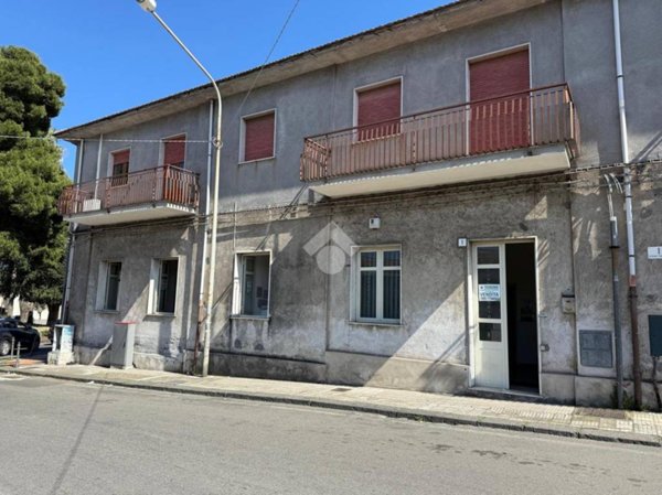 negozio in vendita a Riposto in zona Archi