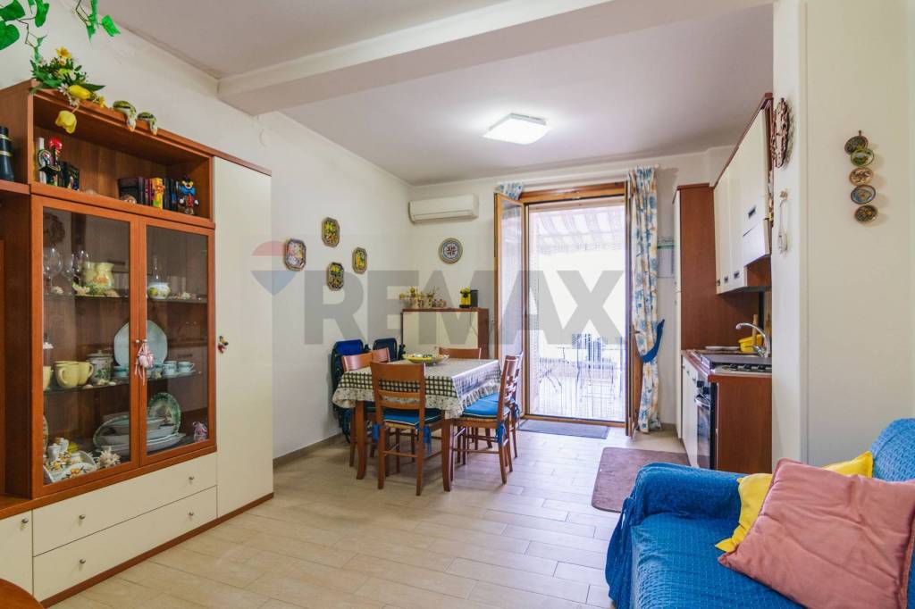appartamento in vendita a Riposto