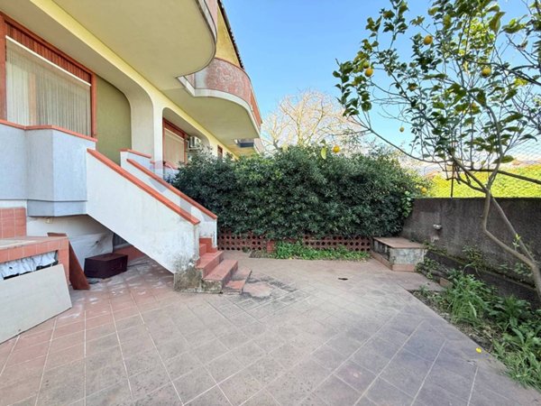 appartamento in vendita a Riposto in zona Torre Archirafi