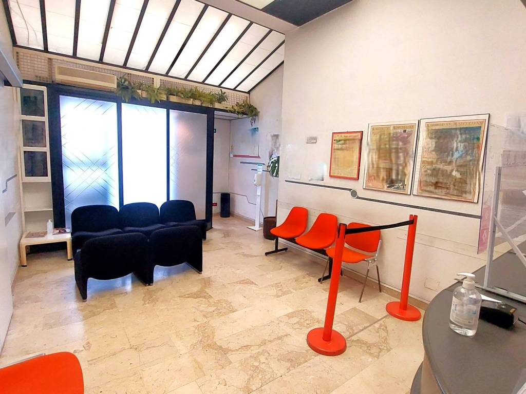 ufficio in vendita a Riposto