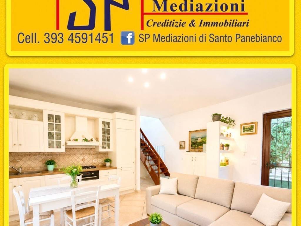 casa indipendente in vendita a Riposto in zona Archi