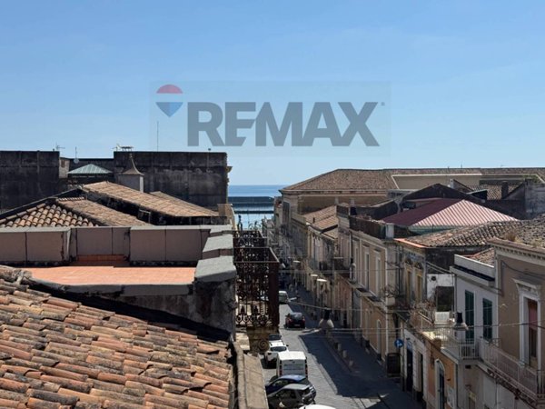 casa indipendente in vendita a Riposto