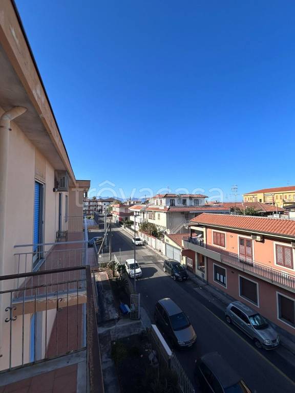 appartamento in vendita a Riposto in zona Torre Archirafi