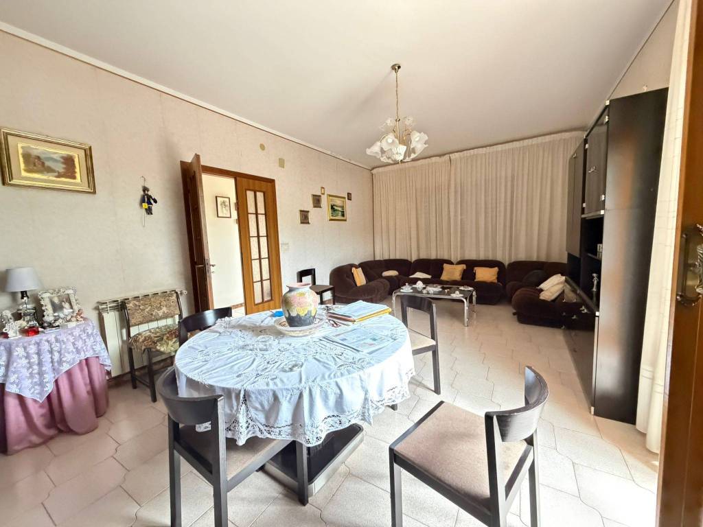 casa indipendente in vendita a Riposto