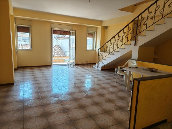 casa indipendente in vendita a Riposto