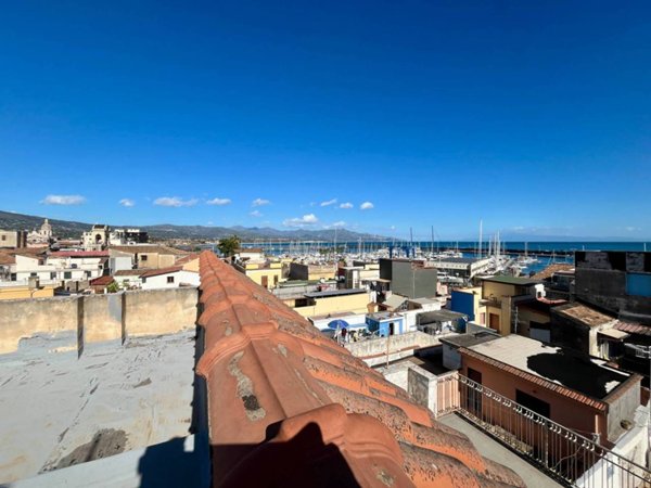 casa indipendente in vendita a Riposto