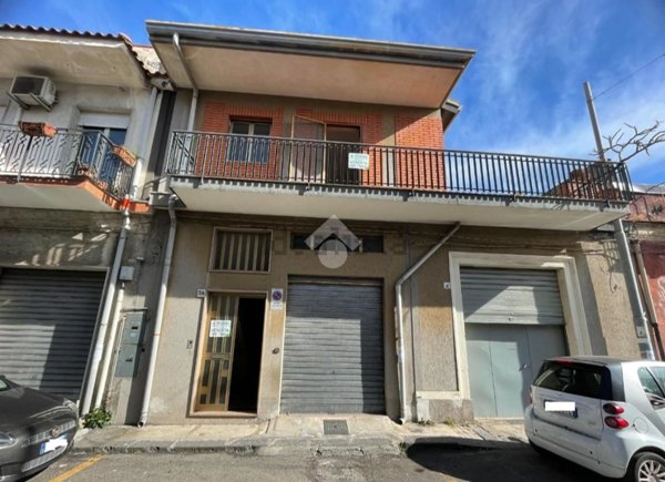 casa indipendente in vendita a Riposto