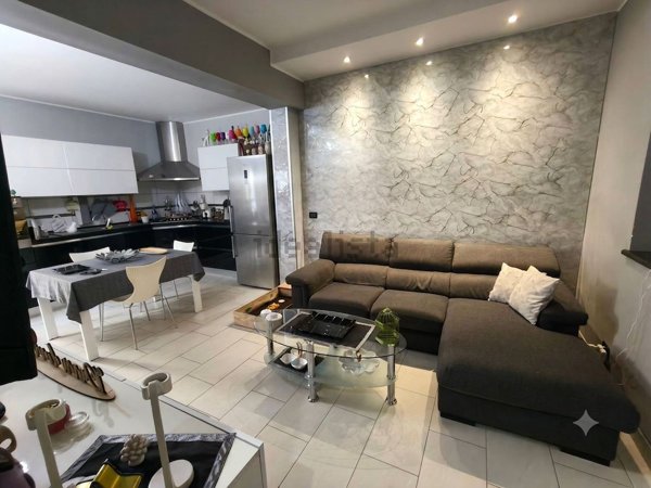 casa indipendente in vendita a Riposto in zona Altarello