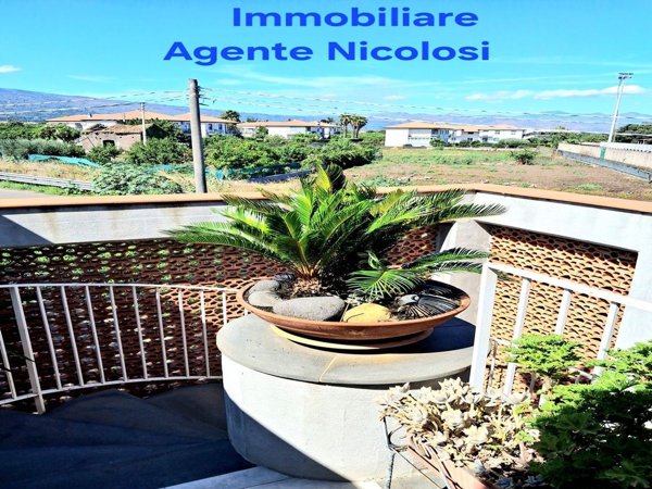 casa indipendente in vendita a Riposto in zona Torre Archirafi