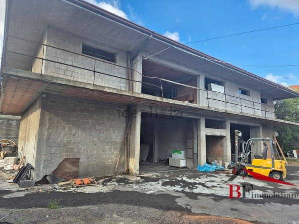 casa indipendente in vendita a San Giovanni la Punta
