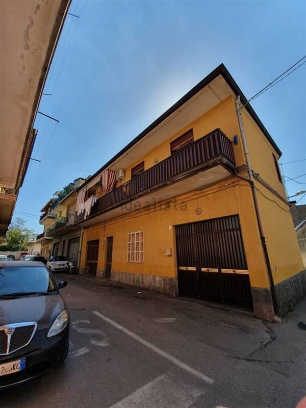 casa indipendente in vendita a San Giovanni la Punta