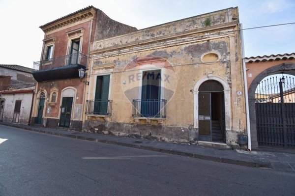 casa indipendente in vendita a San Giovanni la Punta