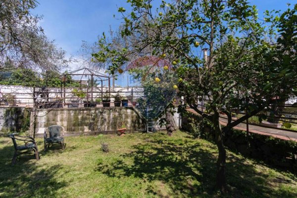 casa indipendente in vendita a San Giovanni la Punta