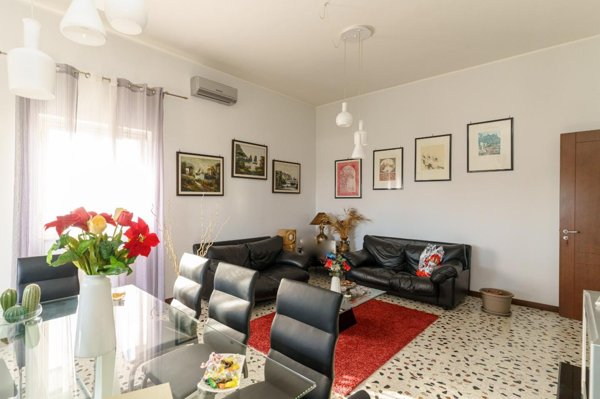casa indipendente in vendita a San Giovanni la Punta in zona Trappeto
