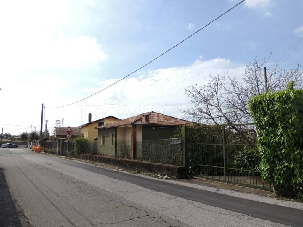 casa indipendente in vendita a San Giovanni la Punta