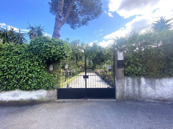 casa indipendente in vendita a San Giovanni la Punta