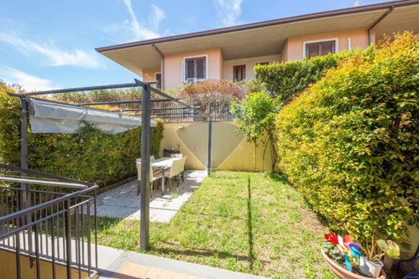 appartamento in vendita a San Giovanni la Punta in zona Trappeto