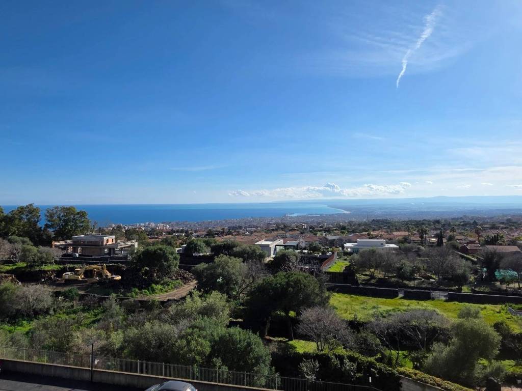 casa indipendente in vendita a San Giovanni la Punta in zona Trappeto