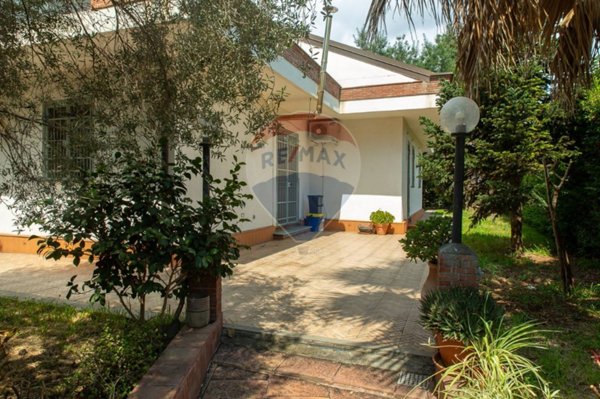 casa indipendente in vendita a San Giovanni la Punta