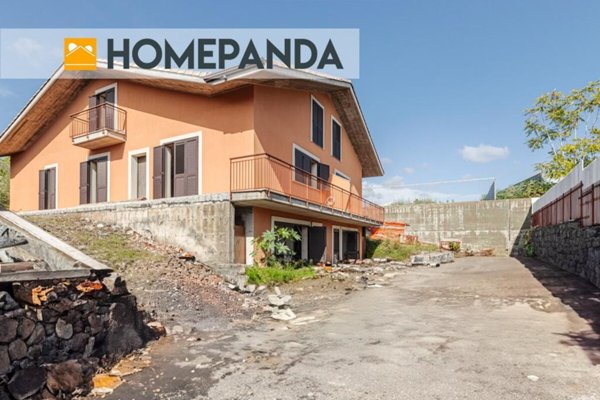 casa indipendente in vendita a San Giovanni la Punta