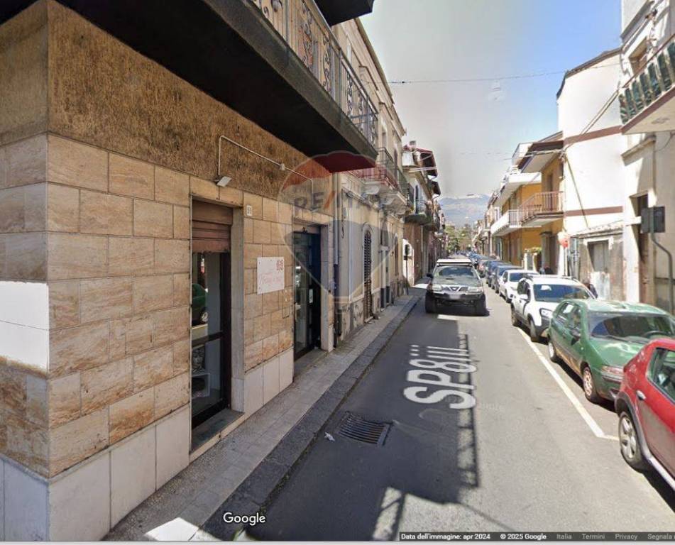 negozio in vendita a San Giovanni la Punta