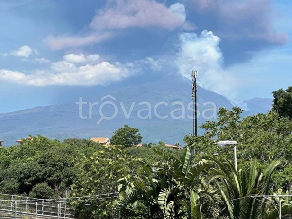 casa indipendente in vendita a San Giovanni la Punta in zona Trappeto