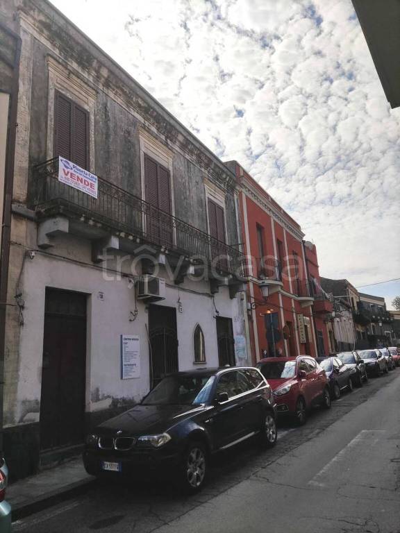 casa indipendente in vendita a San Giovanni la Punta