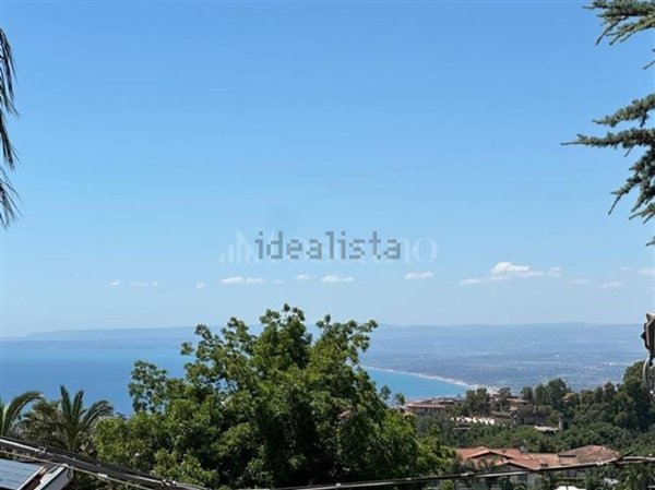 casa indipendente in vendita a San Giovanni la Punta in zona Trappeto