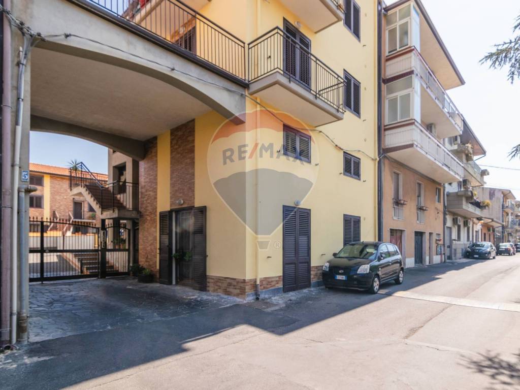 casa indipendente in vendita a San Giovanni la Punta in zona Trappeto
